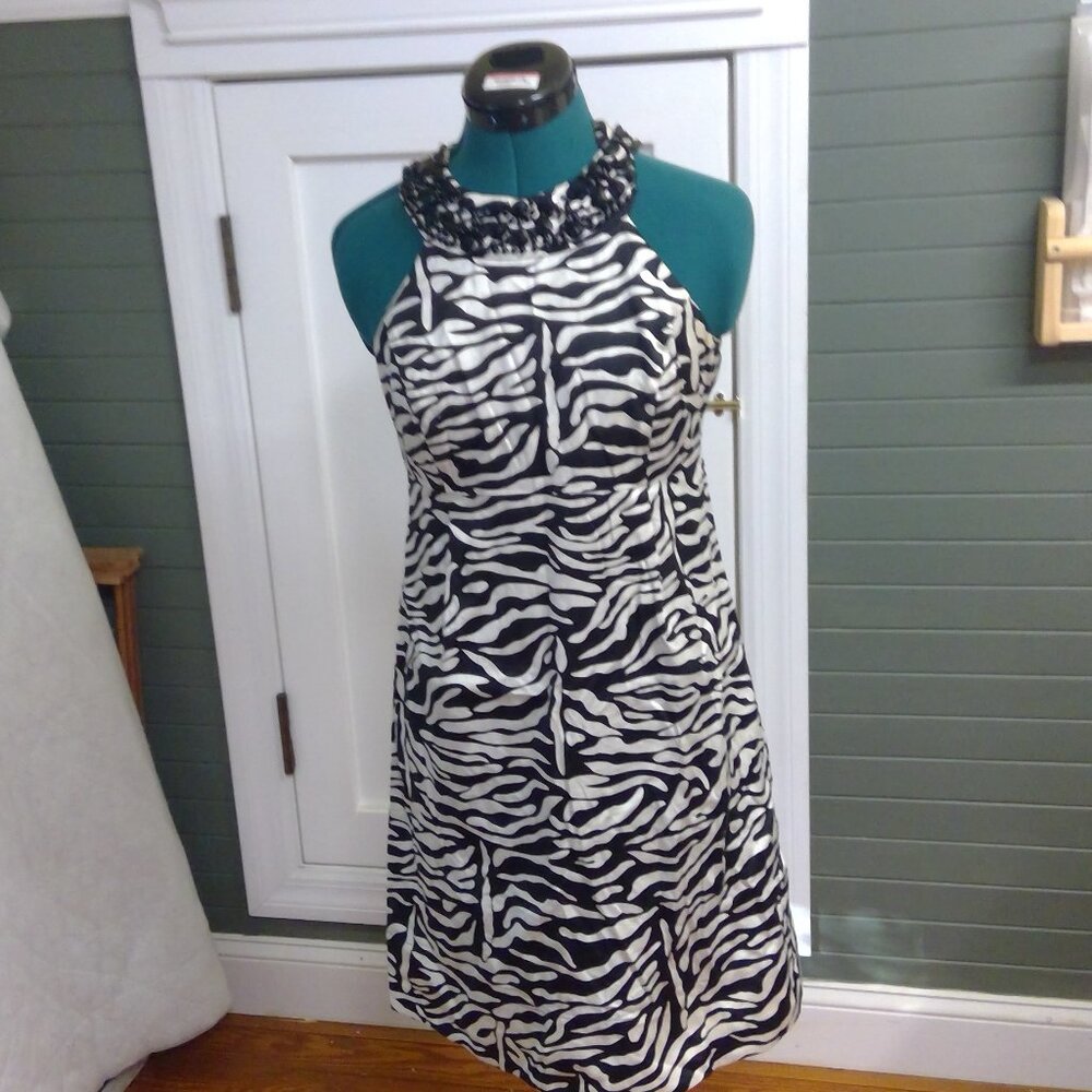 LAST CHANCE International Concepts Tiger Print Sleeveless Dress Size 4